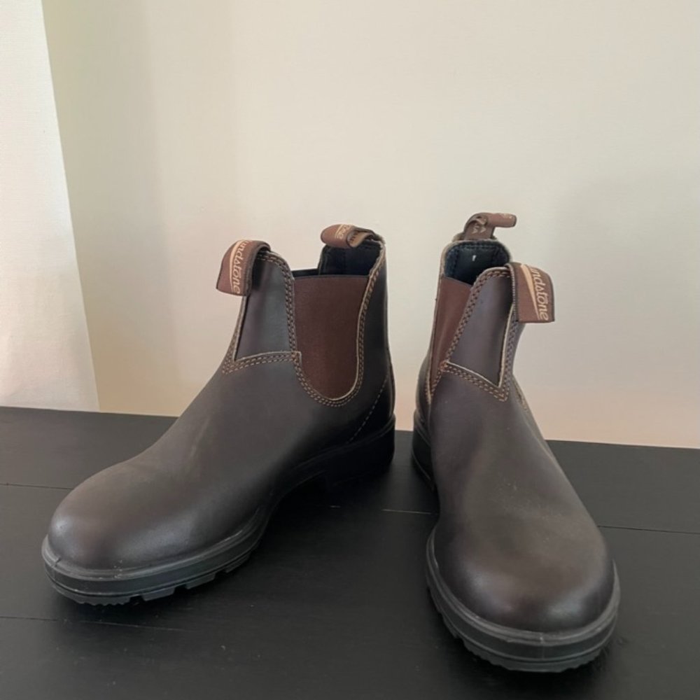 NEW Blundstone 500 Chelsea Boots UK Size 5 Brown